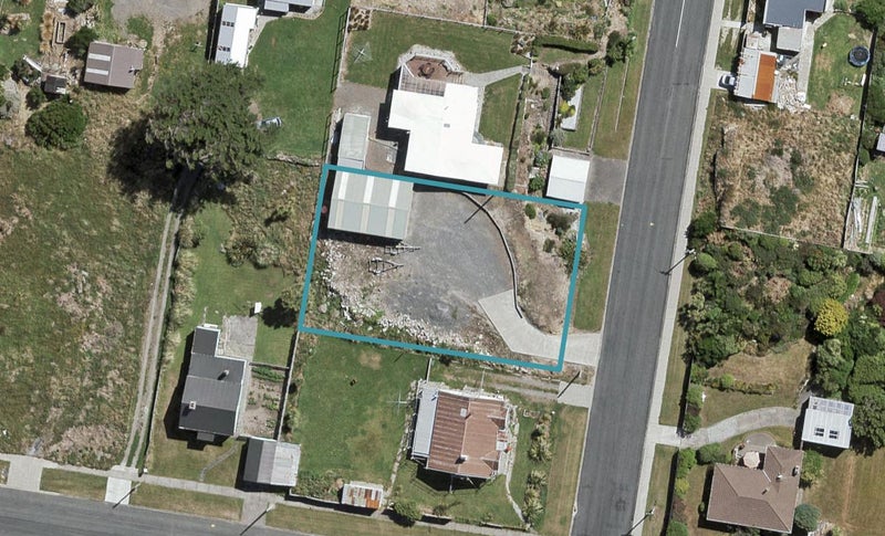 51 Boyne Street, Bluff - Carousel 1