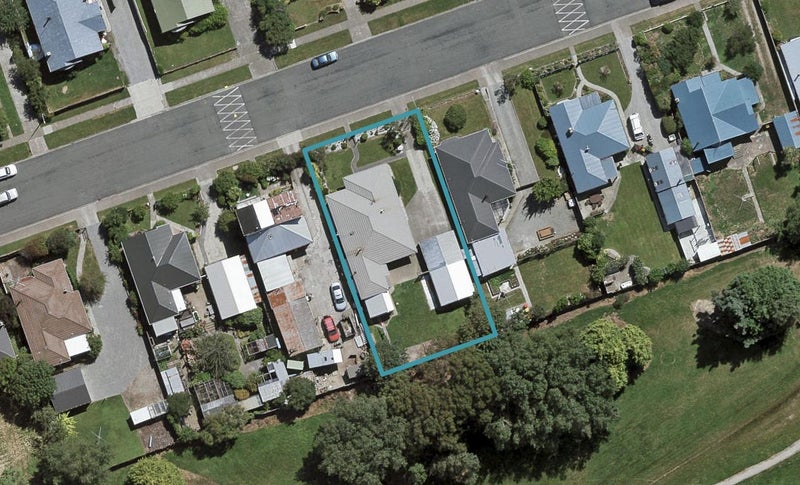41 Islington Street, Turnbull Thomson Park, Invercargill - Carousel 1