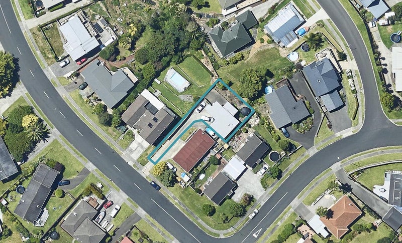 31B Townhead Crescent, Bethlehem, Tauranga - Carousel 1