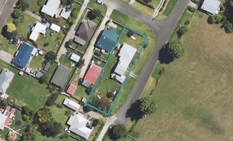 25 Montrose Street, Kaiti, Gisborne - Carousel 1