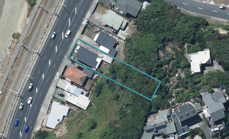 156 St Andrews Road, Plimmerton, Porirua - Carousel 1