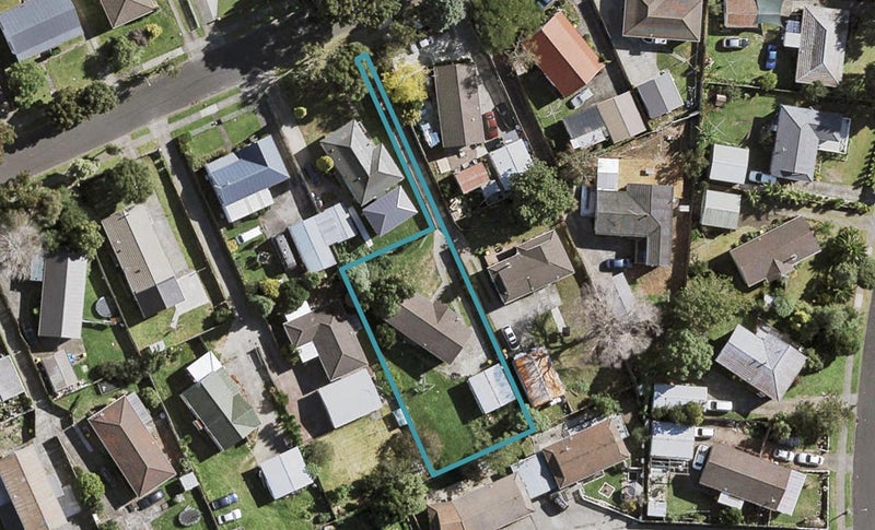 29 Balloch Street, Randwick Park, Auckland - Carousel 1