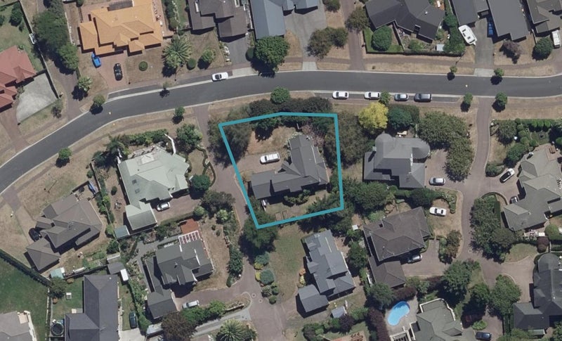 13 Nielsen Gardens, Rototuna, Hamilton - Carousel 1