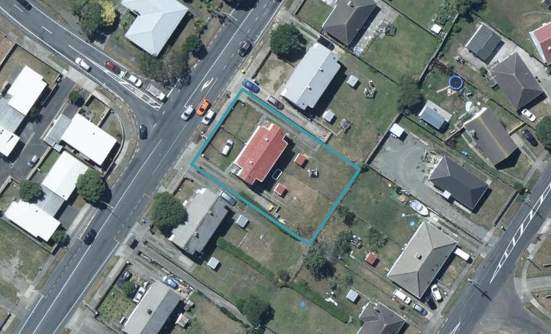 54 Warspite Avenue, Cannons Creek, Porirua - Carousel 1