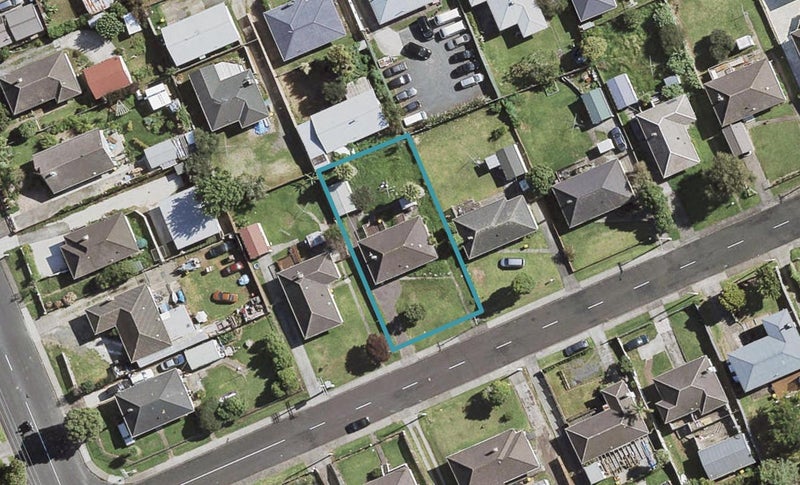 25 Hooks Road, Manurewa, Auckland - Carousel 1