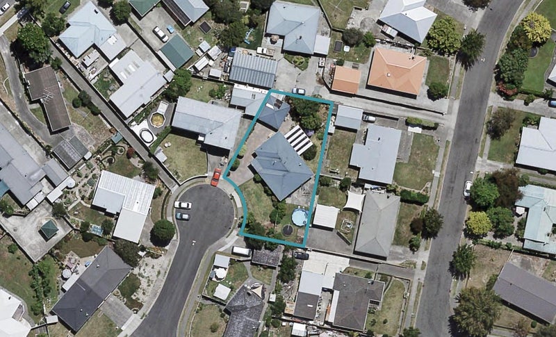 8 Shearer Place, Pirimai, Napier - Carousel 1