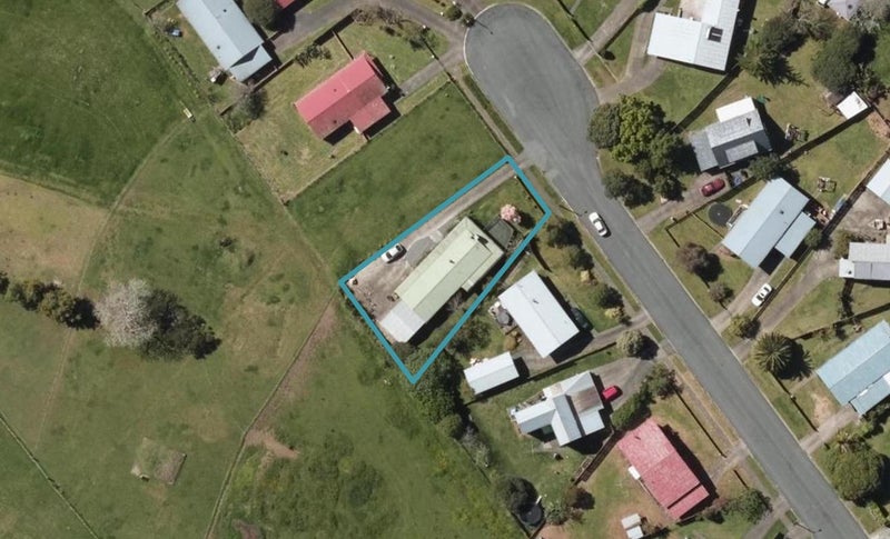 21 Townsend Place, Tikipunga, Whangarei - Carousel 1