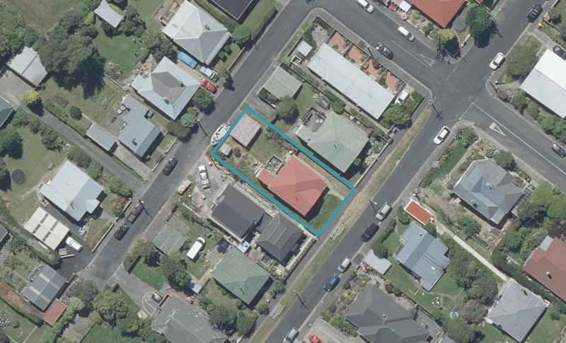 51 Walton Street, Kaikorai, Dunedin - Carousel 1