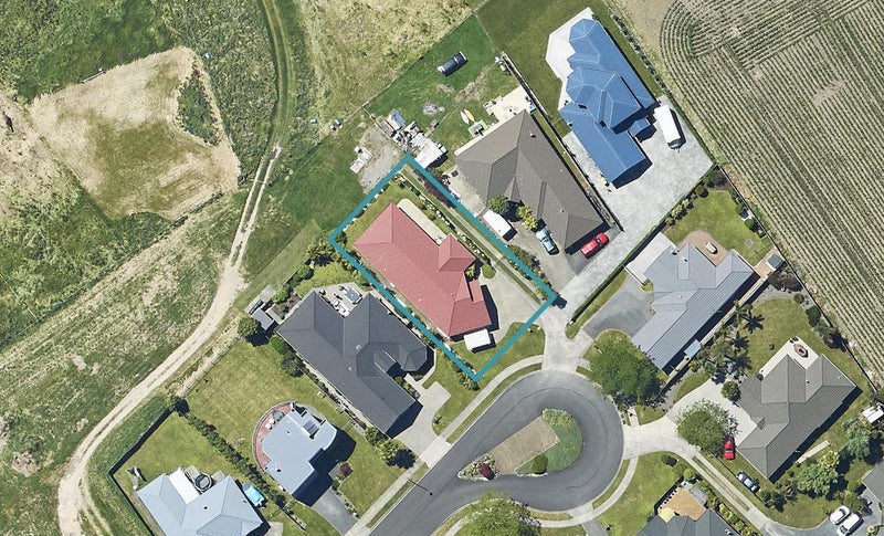 8 Hulme Place, Owhata, Rotorua - Carousel 1