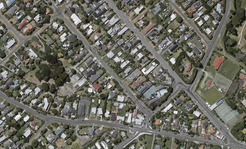 33 Rangihiroa Street, Waikanae Beach, Waikanae - Carousel 1