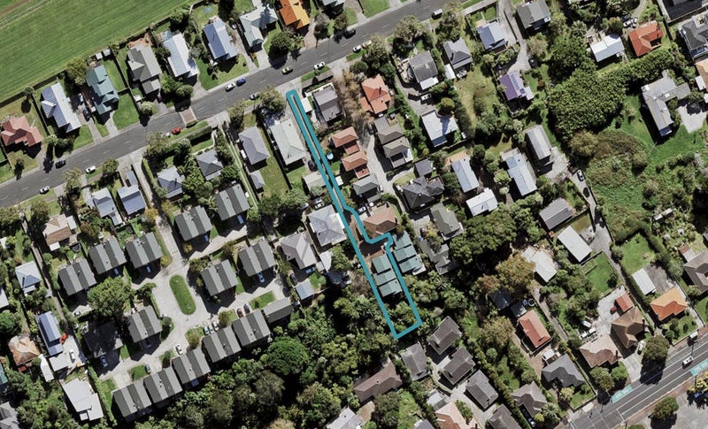 2/42 Wingate Street, Avondale, Auckland - Carousel 1