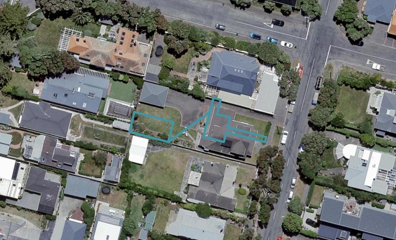 16c Inglis Street, Seatoun, Wellington - Carousel 1