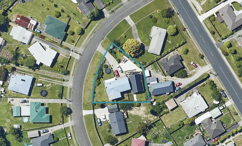4 Elliott Crescent, Owhata, Rotorua - Carousel 1
