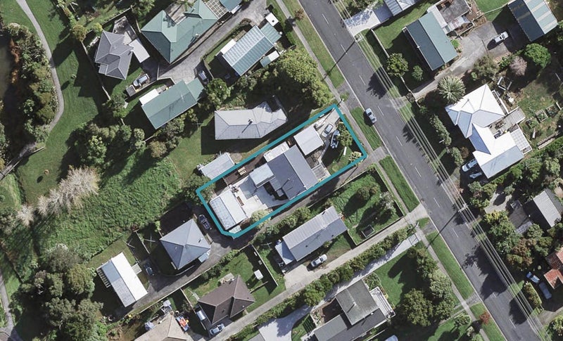 73 Awaroa Road, Helensville, Helensville - Carousel 1