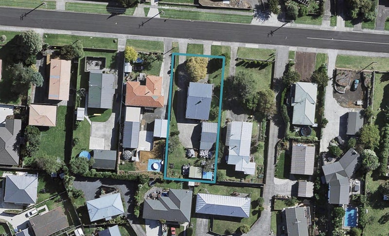 27 Kaiwaka Road, Waiuku, Waiuku - Carousel 1
