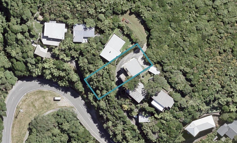 34 Akatea Road, Korokoro, Lower Hutt - Carousel 1