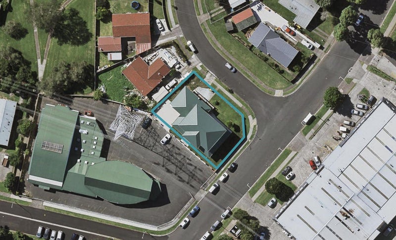 2 Blair Place, Otara, Auckland - Carousel 1