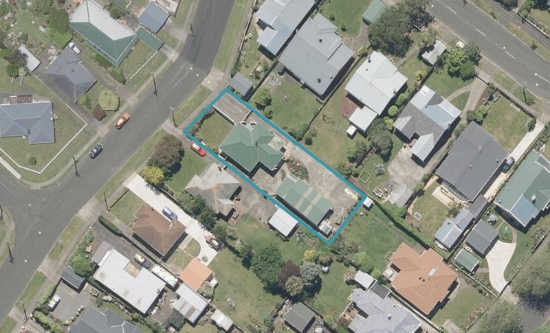 17 Selwyn Crescent, College Estate, Whanganui - Carousel 1