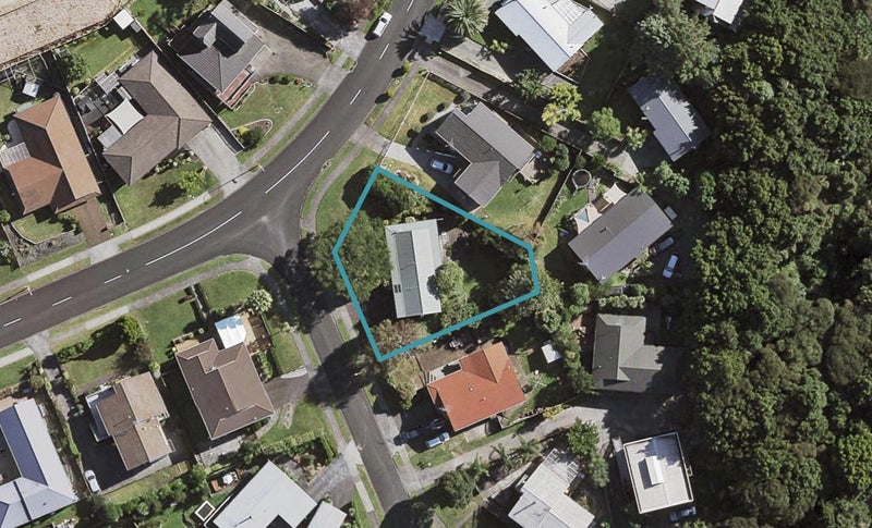 36 Calluna Crescent, Totara Heights, Auckland - Carousel 1