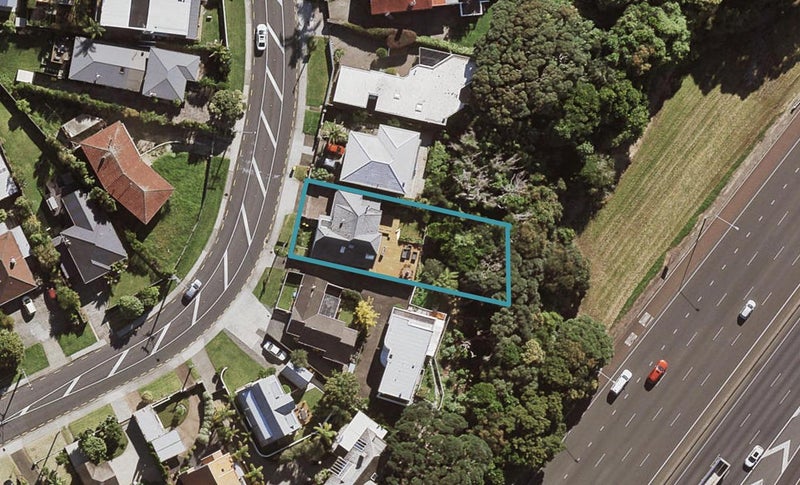 71 Sylvan Avenue, Northcote, Auckland - Carousel 1