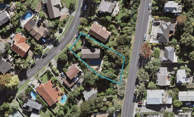 46 Holyoake Place, Chatswood, Auckland - Carousel 1