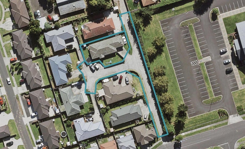 31 Tilberg Street, Favona, Auckland - Carousel 1