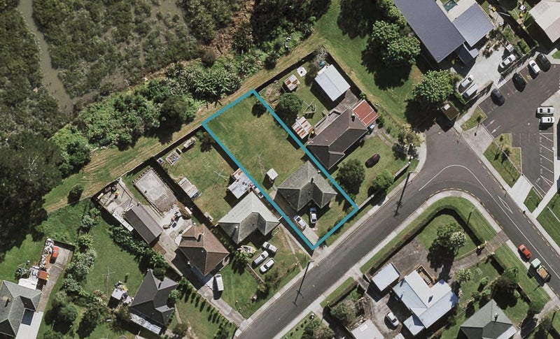 76 Firth Crescent, Otara, Auckland - Carousel 1
