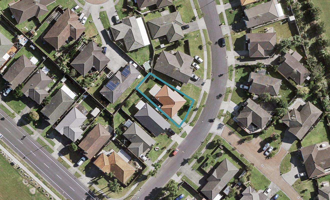 6 Ironstone Place, Randwick Park, Auckland - Carousel 1