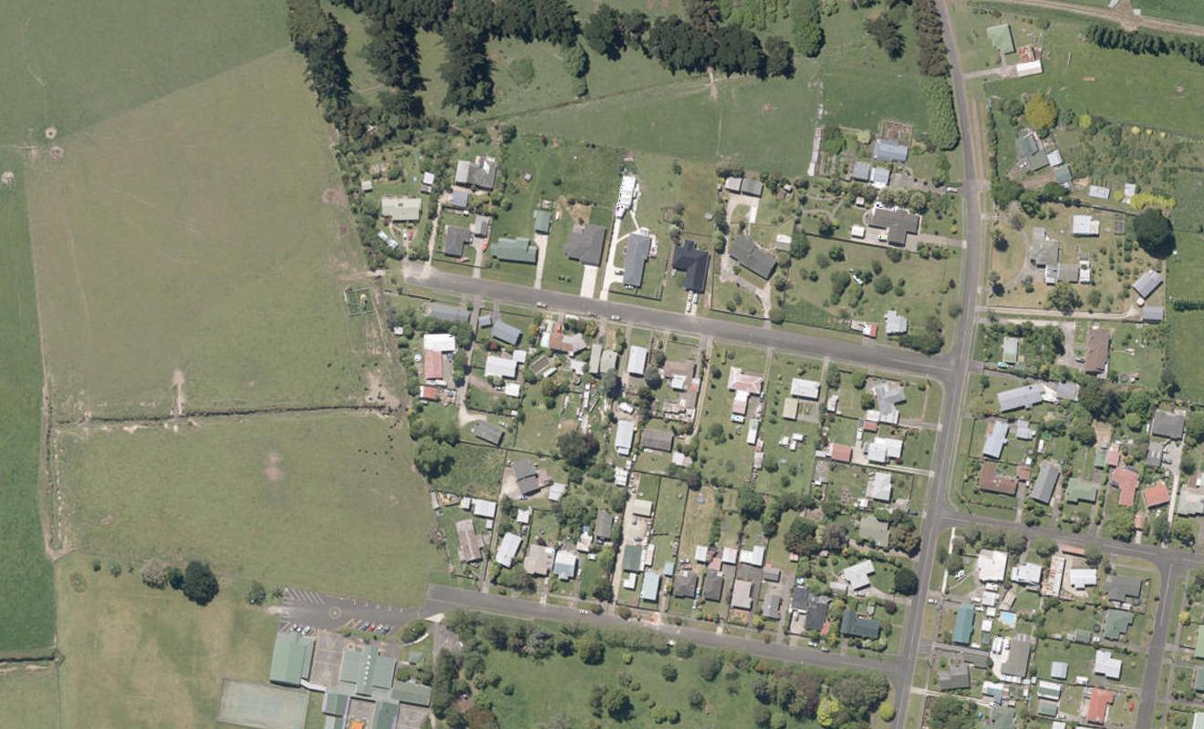 17 Lucknow Street, Aramoho, Whanganui - Carousel 1