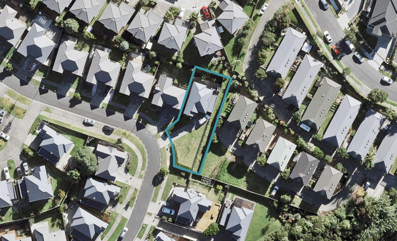 15 Sonoma Crescent, Oteha, Auckland - Carousel 1