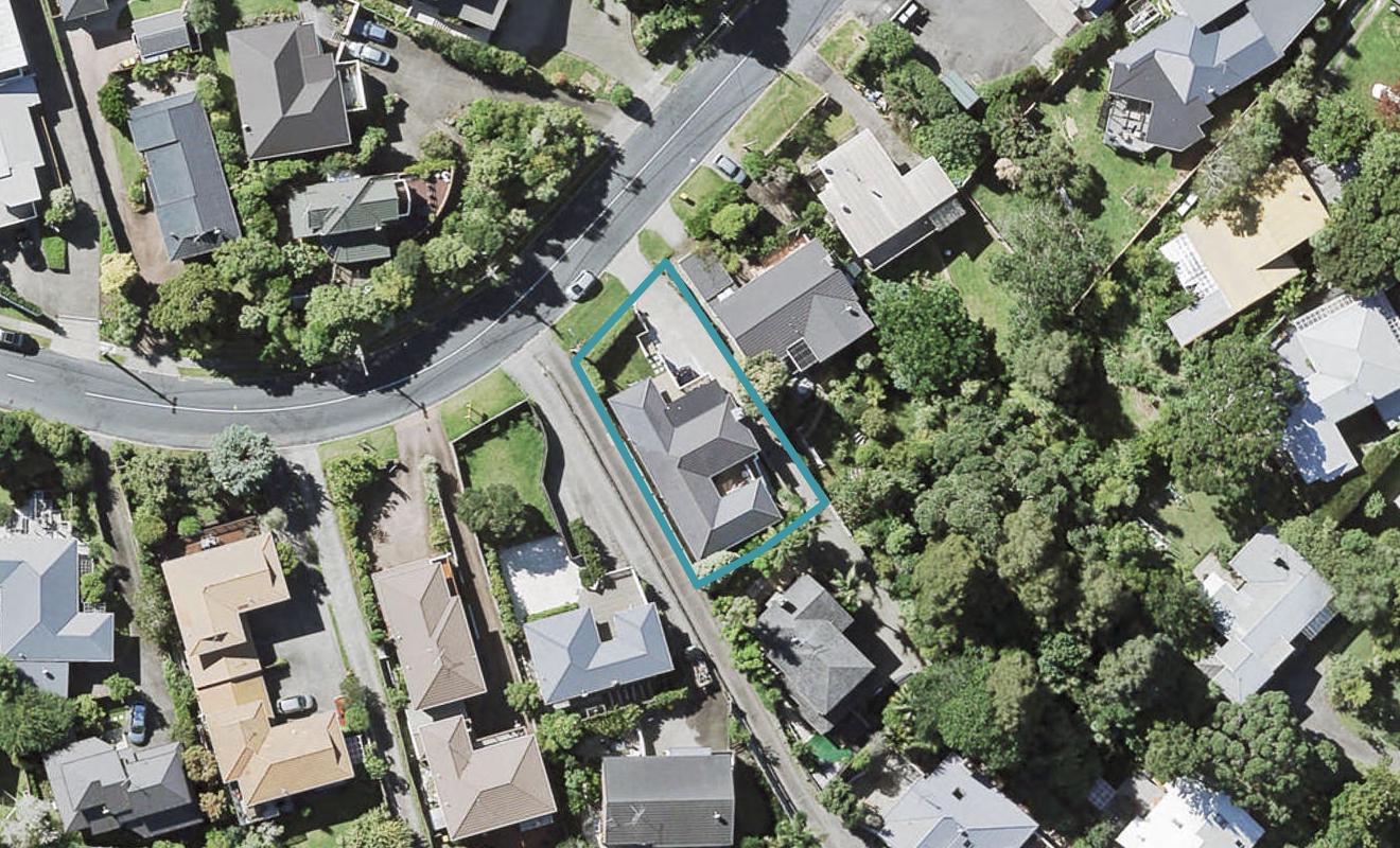 6 Channel View Road, Campbells Bay, Auckland - Carousel 1