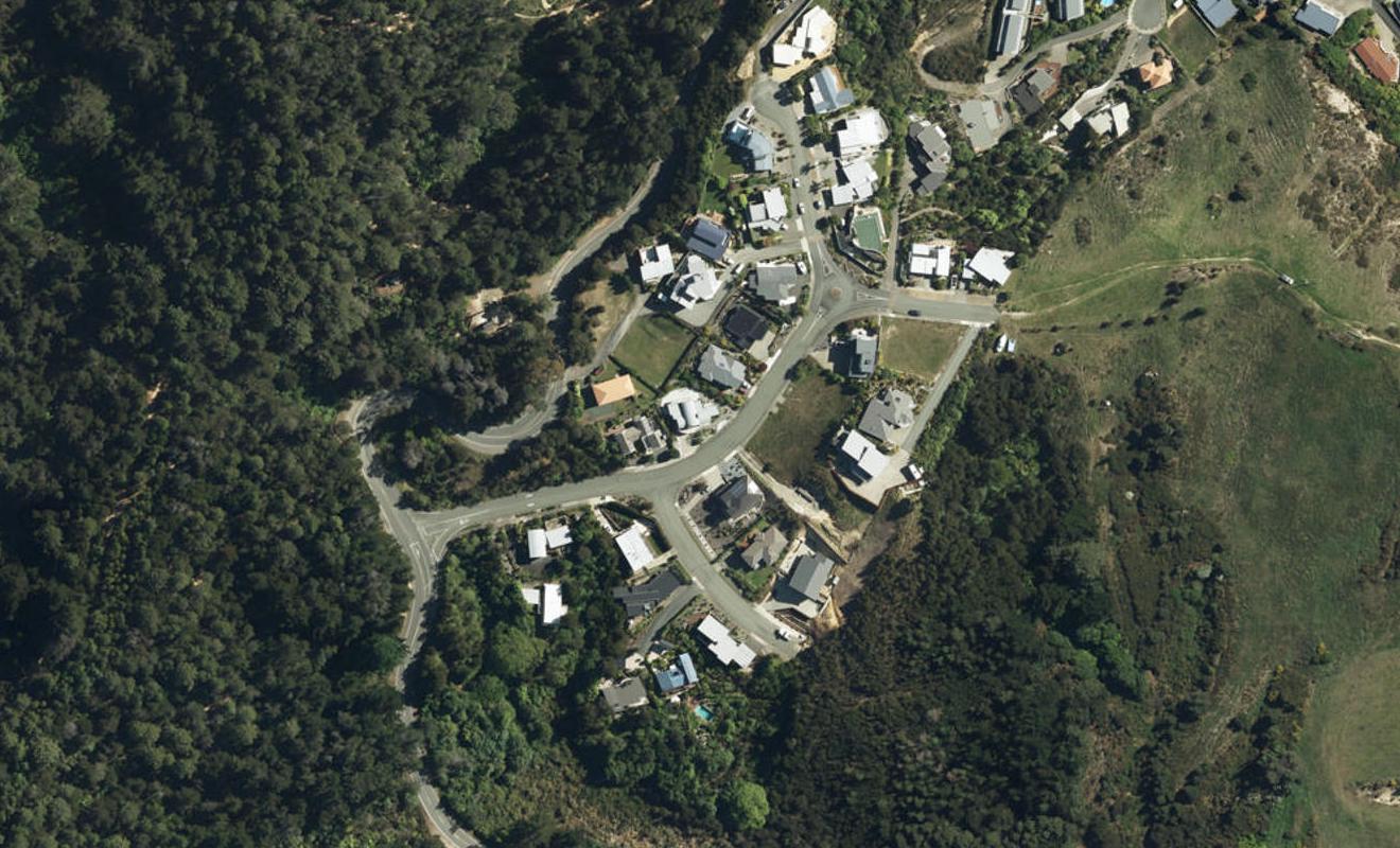 11 Cederman Drive, Kaiteriteri, Motueka - Carousel 1