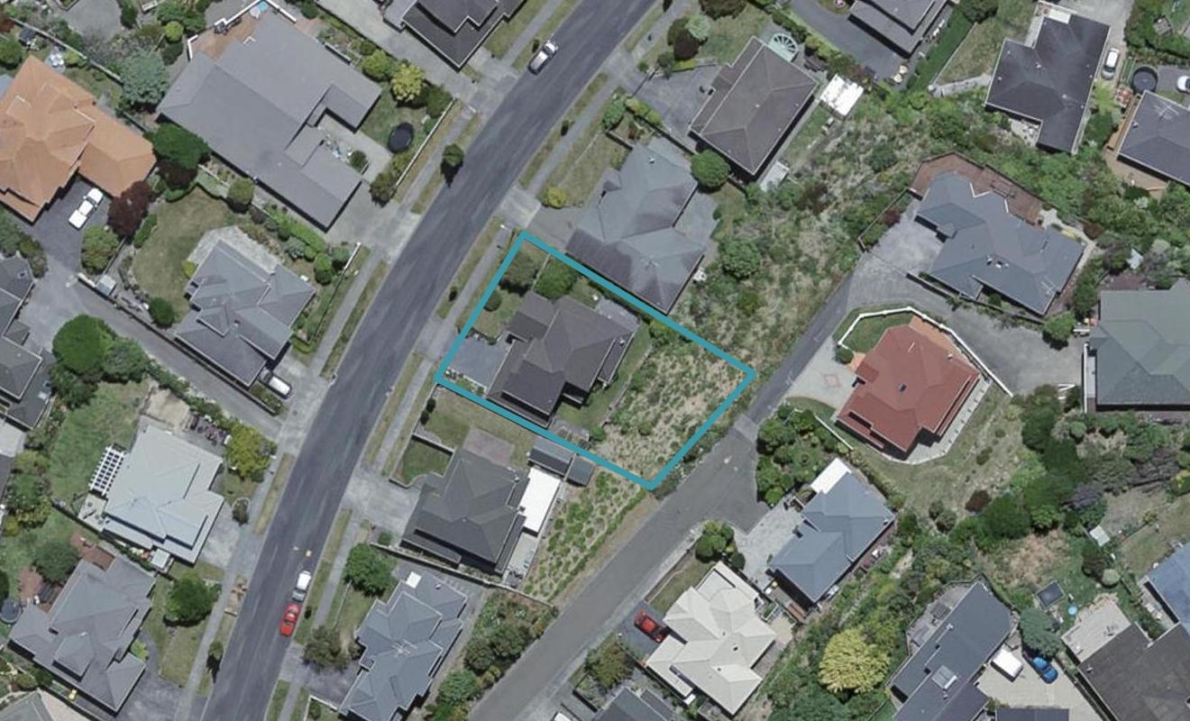9 Furlong Crescent, Churton Park, Wellington - Carousel 1