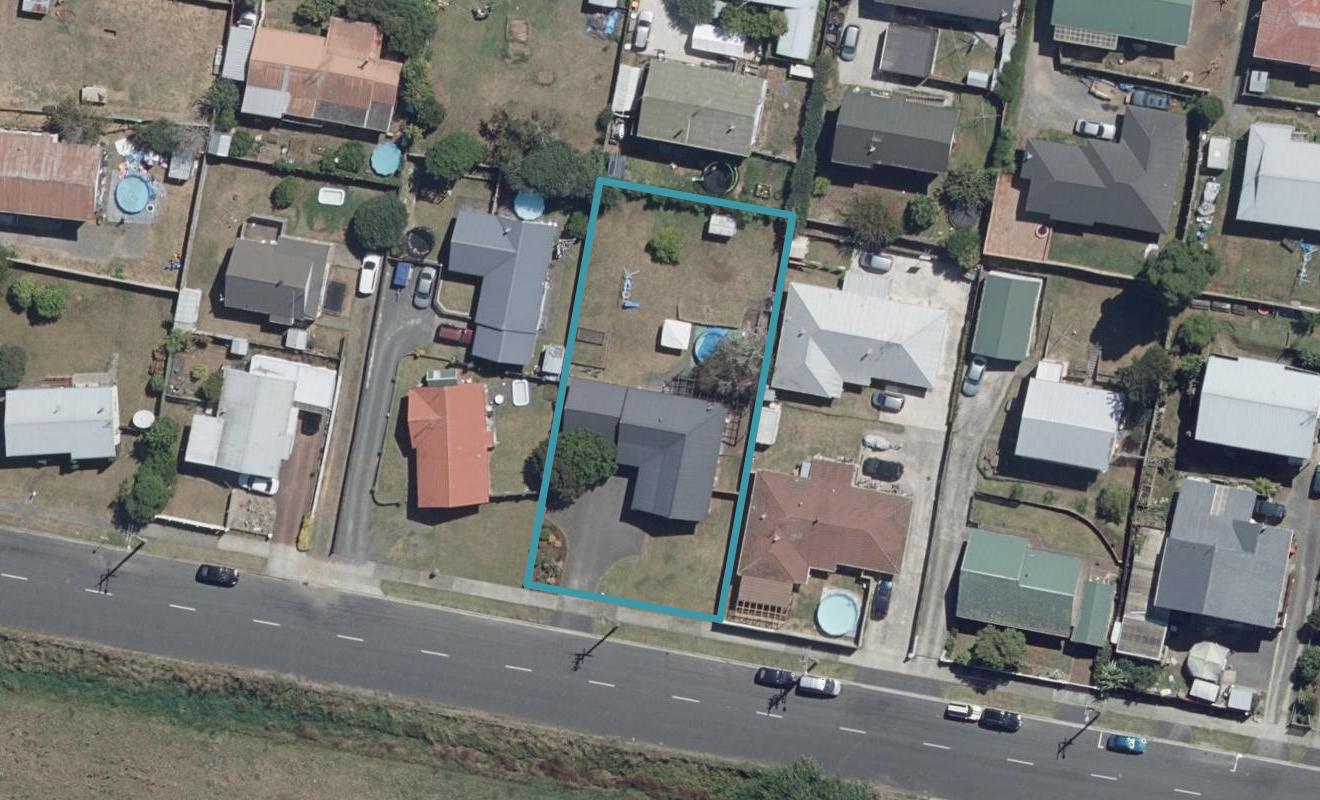 26 Foster Road, Temple View, Hamilton - Carousel 1