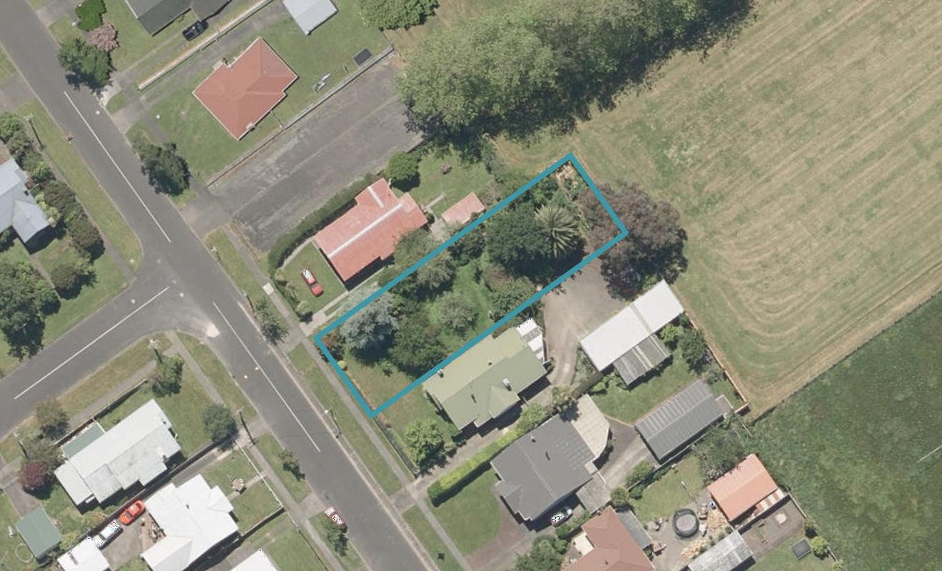34 Mitchell Street, Aramoho, Whanganui - Carousel 1