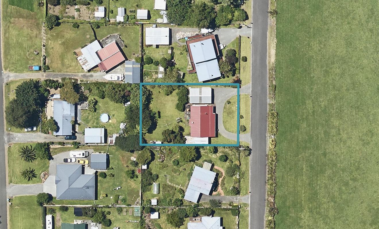 11 Esplanade Road, Tahawai, Katikati - Carousel 1