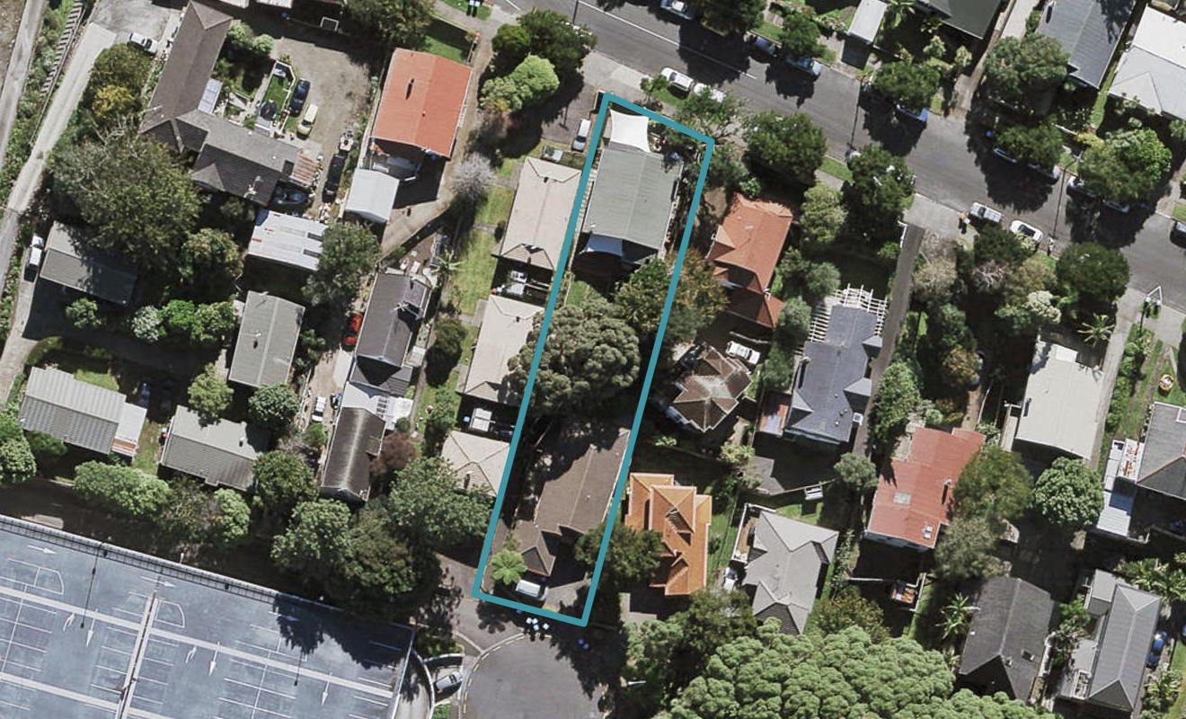 17 Cornwallis Street, Sandringham, Auckland - Carousel 1