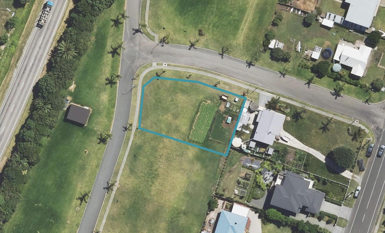 4 Beach Cove, Wainui, Gisborne - Carousel 1