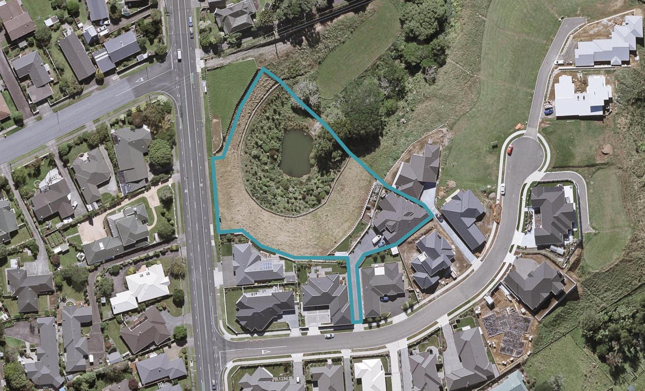 5 Manurau Crescent, Merrilands, New Plymouth - Carousel 1