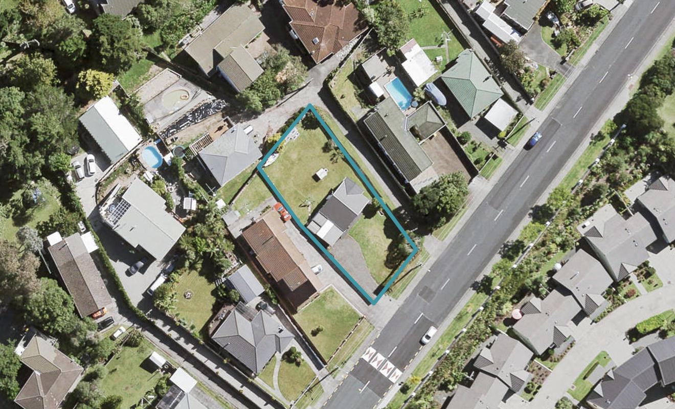 53 Avonleigh Road, Green Bay, Auckland - Carousel 1