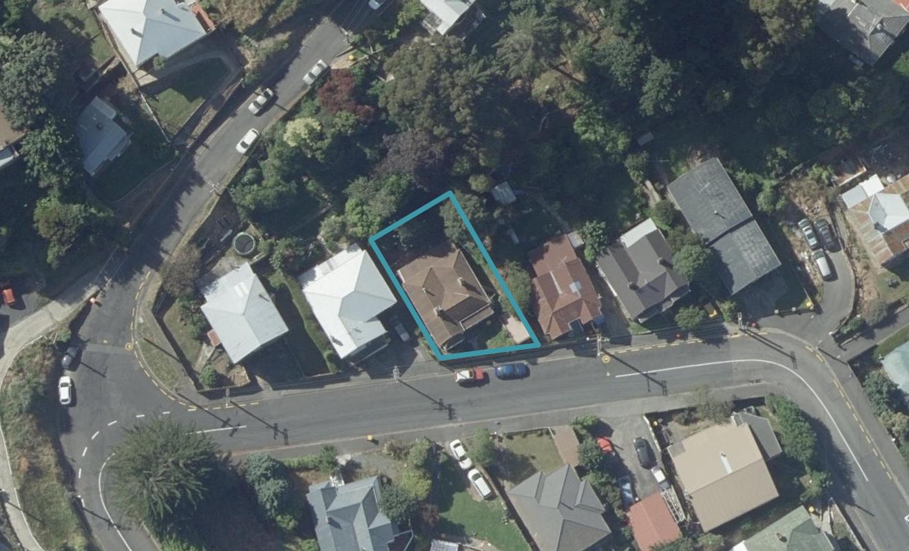 38 Leckhampton Court, Clyde Hill, Dunedin - Carousel 1