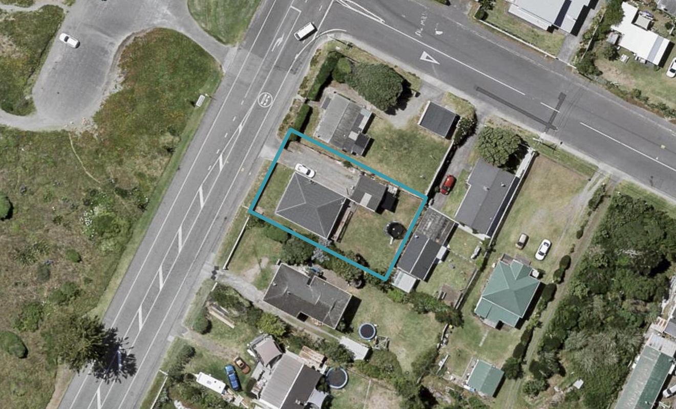 76 Marine Parade, Otaki Beach, Otaki - Carousel 1
