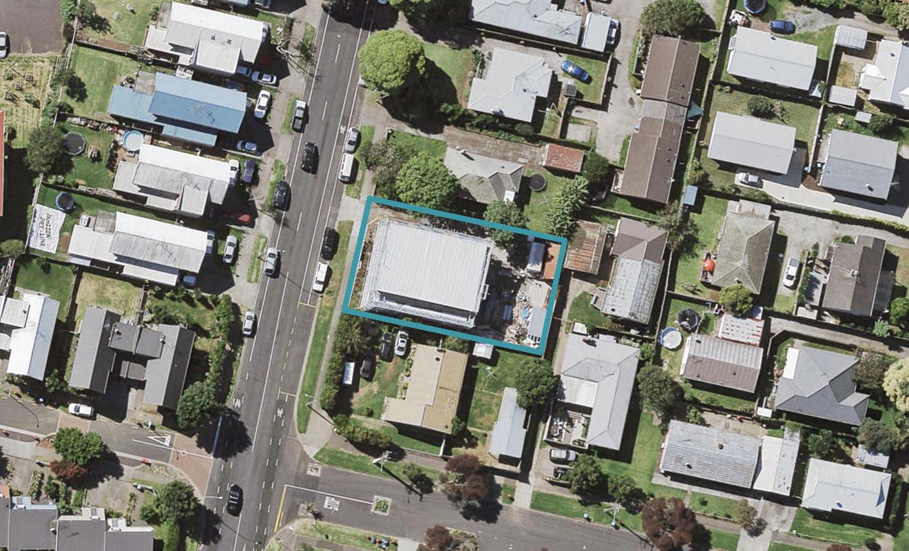 101/200 Pilkington Road, Point England, Auckland - Carousel 1