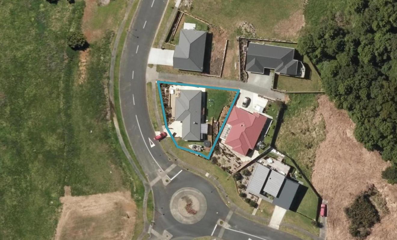 50 Pebble Beach Boulevard, Kamo, Whangarei - Carousel 1