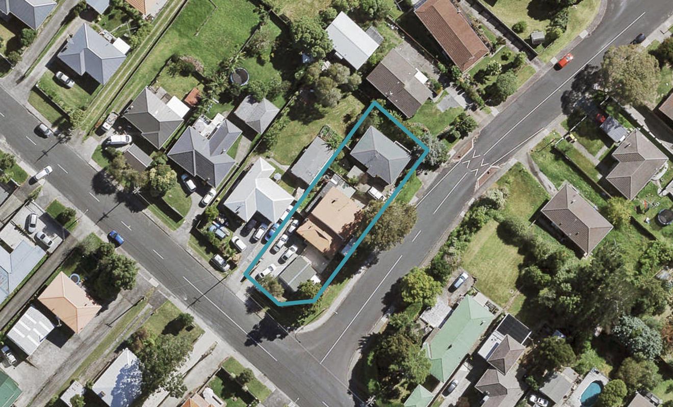 29 Waari Avenue, Sunnyvale, Auckland - Carousel 1