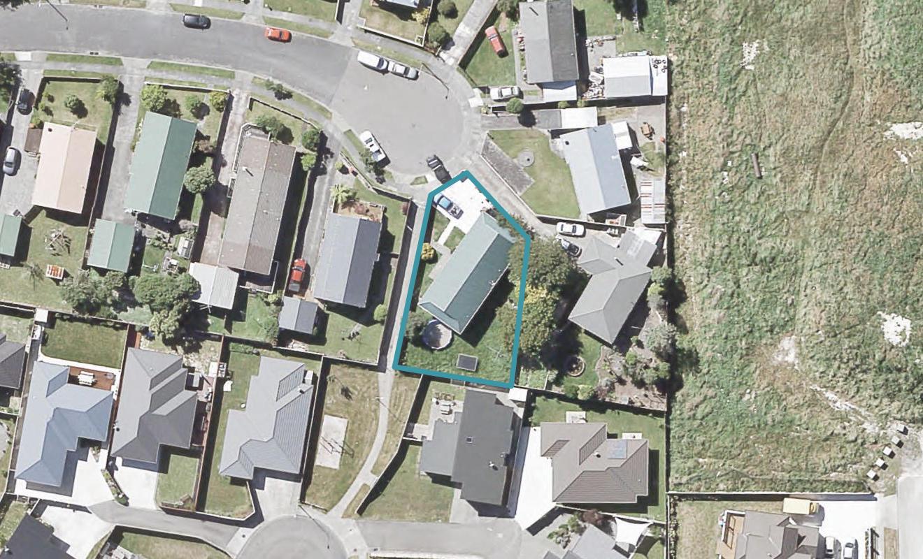 18 Rakaia Grove, Wainuiomata, Lower Hutt - Carousel 1