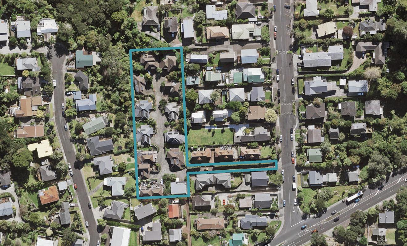 2/16 Mahara Avenue, Birkenhead, Auckland - Carousel 1