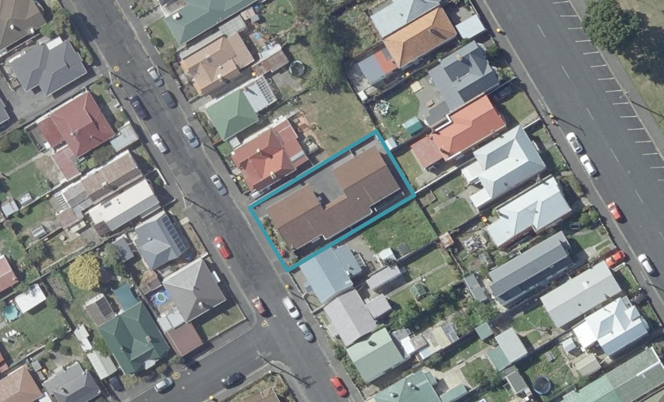 39B Loyalty Street, Forbury, Dunedin - Carousel 1