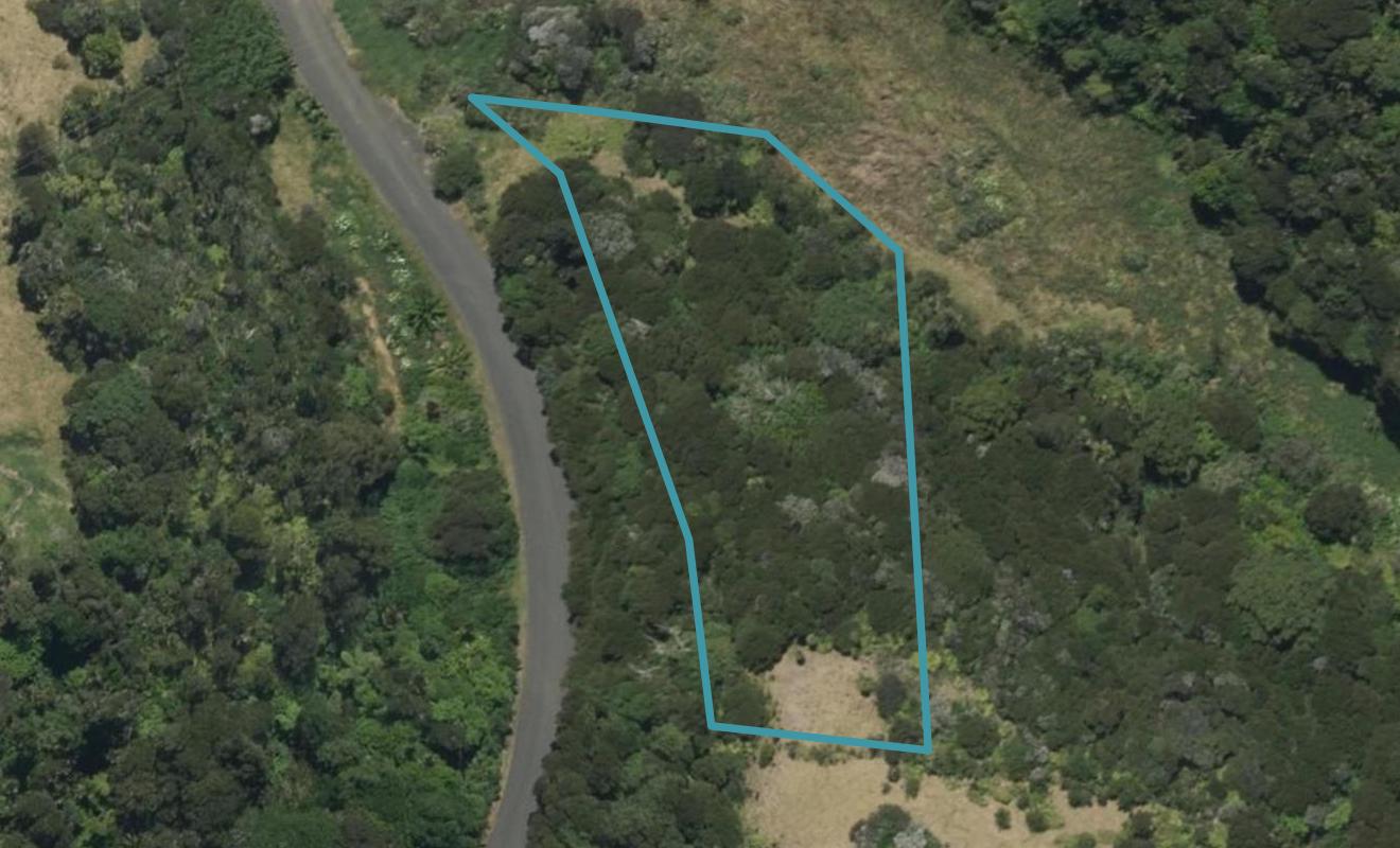 18 Pacific Bay Road, TUTUKAKA, WHANGAREI - Carousel 1