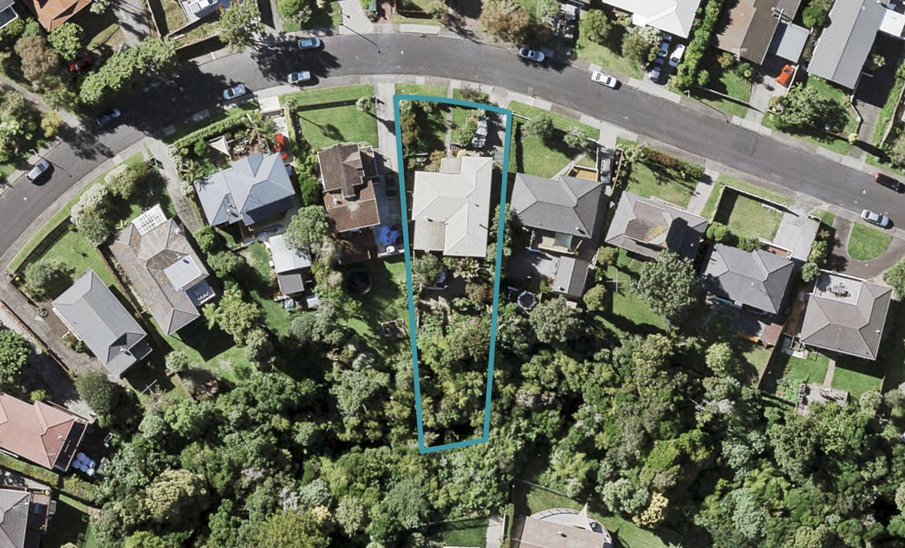 23 Judkins Crescent, Cockle Bay, Auckland - Carousel 1